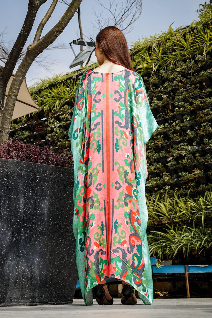 MUSEUM OF MONUMENTS GREEN KAFTAN