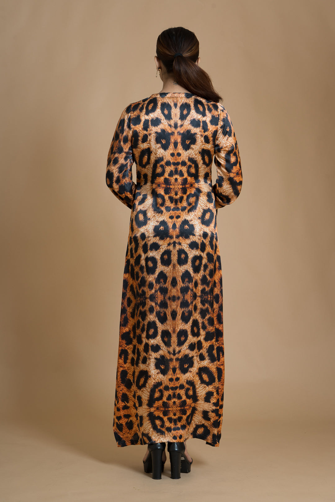 SHADOW HUNTER SILK KAFTAN